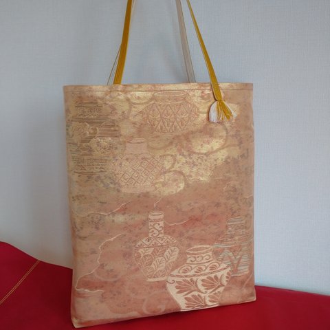 金ピカ正絹トートバック 壺柄金色ふさ 34✖️28✖️6cm  Silk Obi Bag              