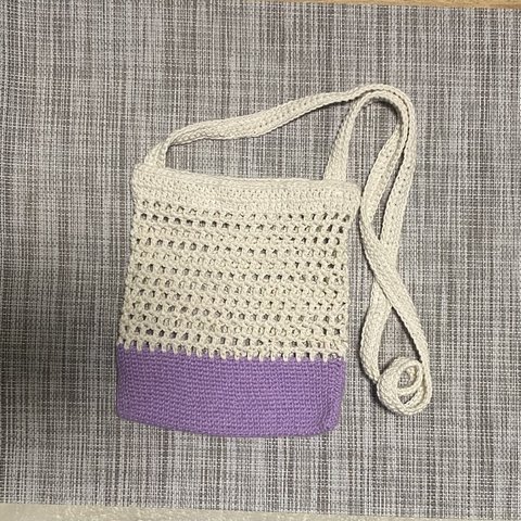 かぎ針編みのショルダーミニバッグ　メッシュ ✳︎ivory×lavender✳︎