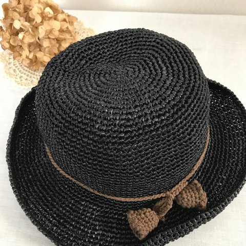 ハマナカ アンダリヤ 黒の帽子  ①