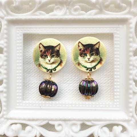 ❤️再販④❤️ 猫のアクセサリー　ピアス　イヤリング　ブローチ　昭和レトロ　レトロ　レトロポップ　ファンシー　大ぶり　