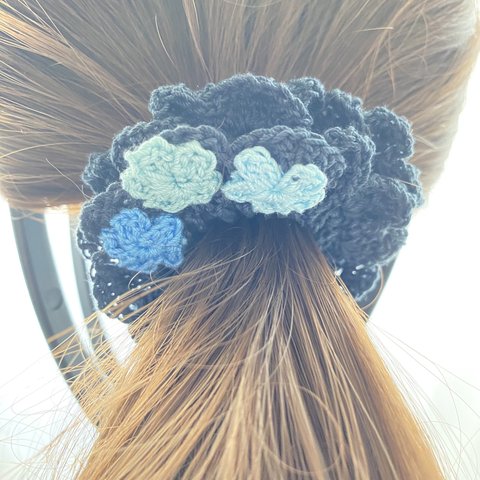 crochet flower シングル シュシュ ブルー系　4色　レース編み　かぎ針編み　エミーグランデ　
