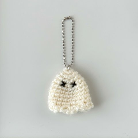 crochet ghost keychain white  / かぎ針編み おばけ キーホルダー ホワイト