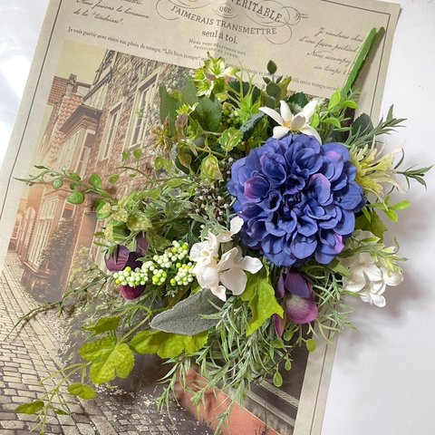 爽やかなブルーとグリーンのお花たちのスワッグ＊花瓶に飾る2wayタイプフラワーギフト＊結婚式*誕生日*無料ラッピング