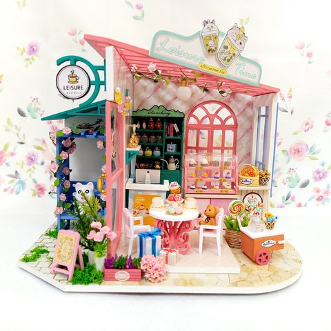 『AFTERNOON   TEAROOM 』ミニチュアドールハウス完成品