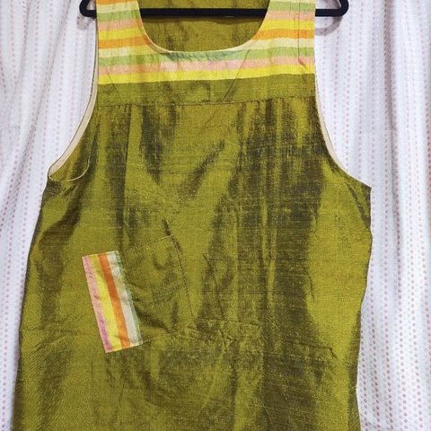 39 ファッション【タイシルク】エプロンドレス　チュニック　シルク　黄色