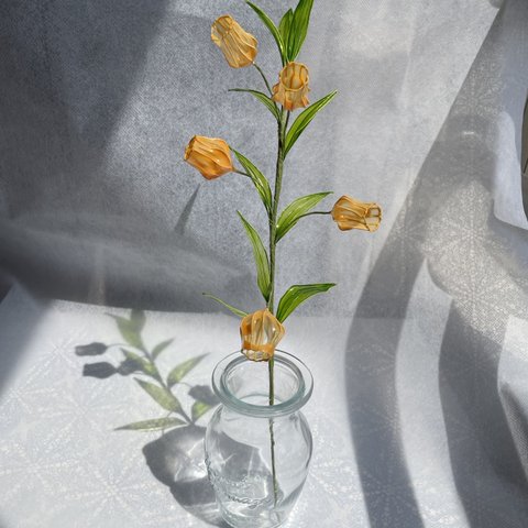 《枯れないお花》アメリカンフラワー　サンダーソニア