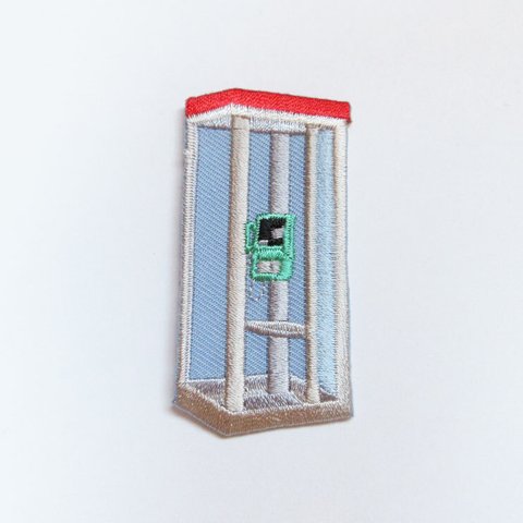 刺繍ワッペン　電話ボックス