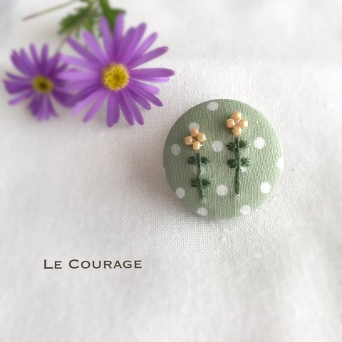 【mini】小花の刺繍ブローチ(水玉)