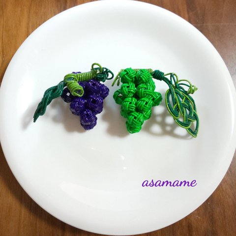 水引 ブドウ🍇のブローチ