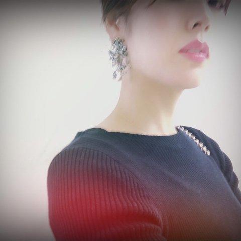 Pearl Shower《gray》ピアス