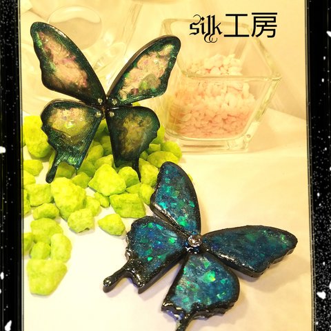 butterflyブローチ