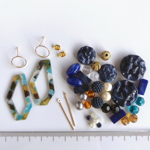 *1点限定* /ビーズ アソート/ ハンドメイド パーツ ビーズ アクリル 素材 ピアス イヤリング デザインポスト ブルー系 a-64