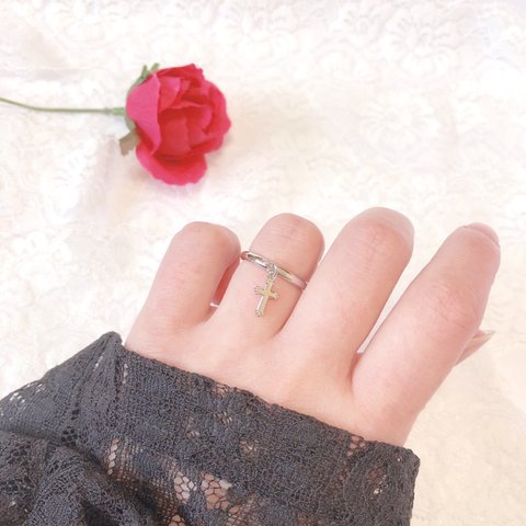 silver cross ring