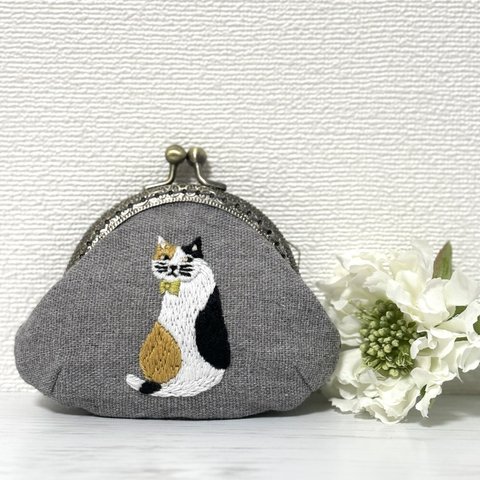 がま口　手刺繍三毛猫さん