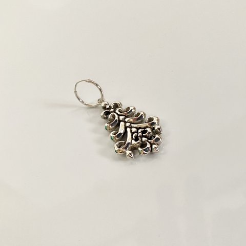 CHANDELIER EARRING 〜 ゆらゆら 揺れる シャンデリア ピアス 〜