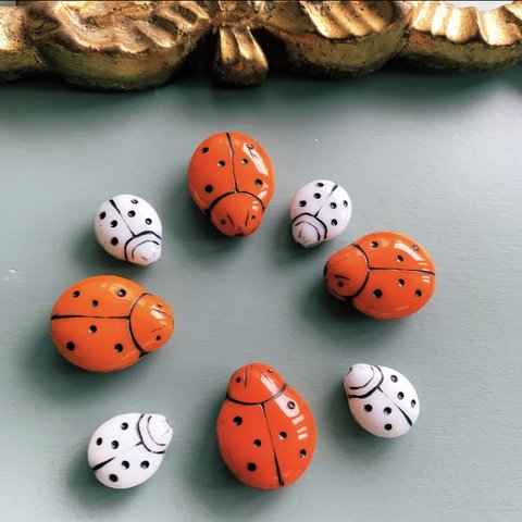 【1コずつ販売】JIRI＊IVANA #czech beads#チェコビーズ　てんとう虫🐞lady bug 21✖️20㍉ orange/black