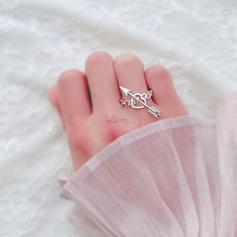 Heart arrow chain ring