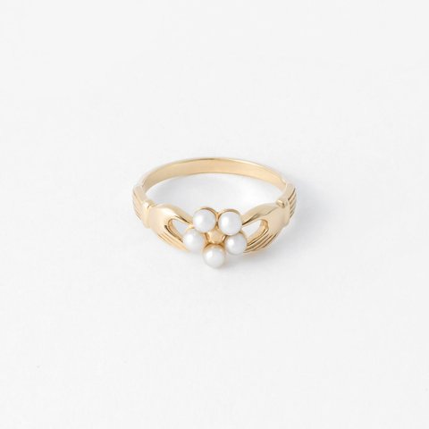 pearl flower ring / gold