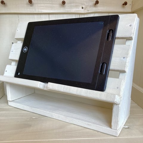 タブレット、スマートフォンスタンド(木製スマホスタンド)