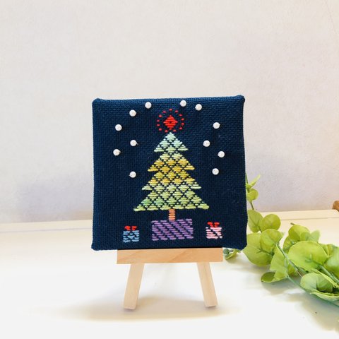 こぎん刺しのクリスマスツリー🌲