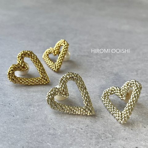 【選べる2色】Heart pierced earrings 