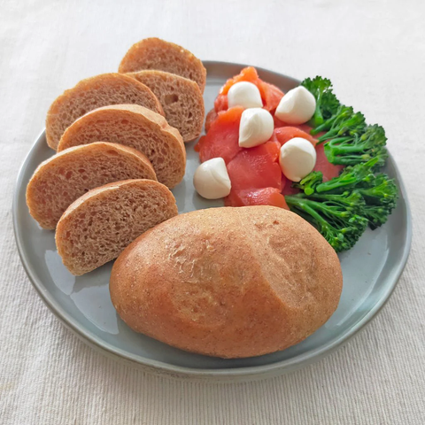 ブラン＆セサミ・テーブルロール3個入×3パック☆参考糖質量2.8ｇ/1個☆デイリーユースに向いた焙煎ふすまと胡麻のパン