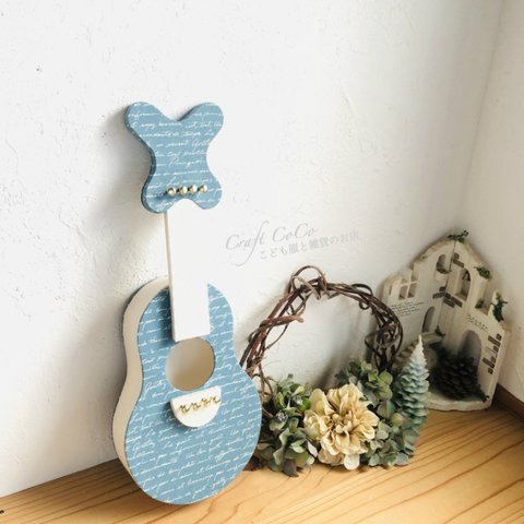 受注製作　おもちゃのギター　アルファベットブルー（対象年齢３歳〜）