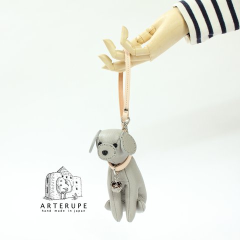 Cucciolo Toy Poodle シルバー 本革のクッチョロ トイプードル ミニポーチ