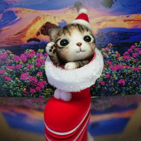 猫5◎キジシロ サンタ◎クリスマス ネコ 羊毛フェルト◎サンタブーツにすっぽり 猫雑貨 飾り 置物