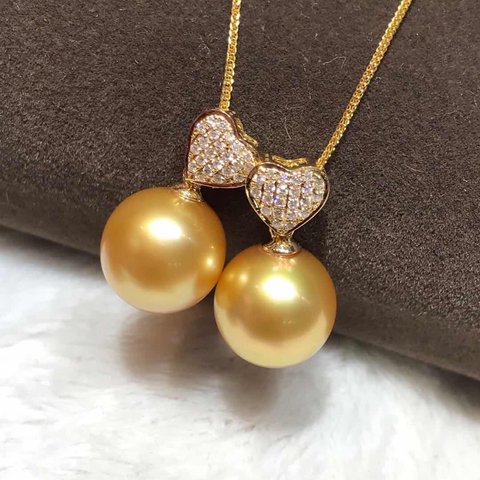 【高級】南洋真珠　ダイヤモンド付きペンダントトップk18