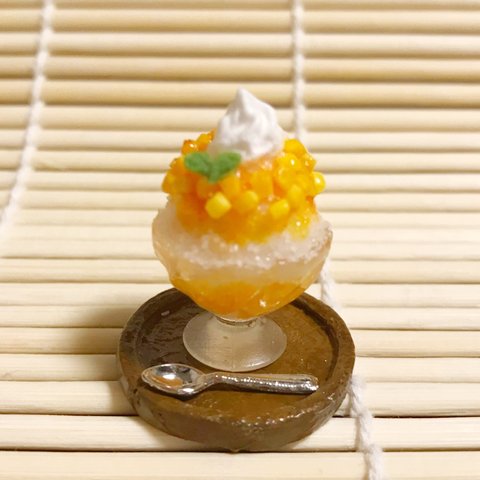 【受注生産】ミニチュアマンゴーかき氷