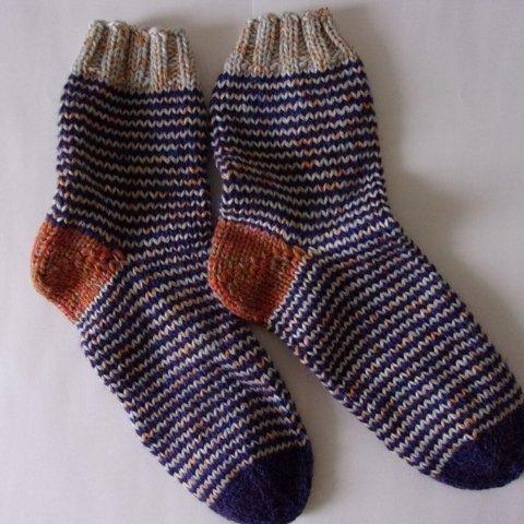 しましま5　毛糸の手編み靴下　23～24㎝