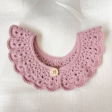 【ベビー、キッズ】かぎ針編みのおしゃれつけ襟　くすみピンク