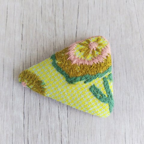 ミナペルホネン ヘアピン パッチンピン  path　ギフト　プレゼント　北欧　刺繍