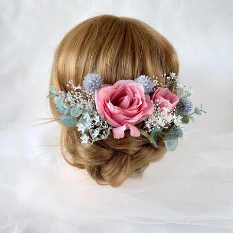 コーラル　ローズ　ヘッドドレス　かすみ草　結婚式　成人式　ブライダルアクセサリー　ウエディングヘアアクセサリー　造花　前撮り　フォトウエディング　お呼ばれ　ウエディングドレス　カラードレス　振袖