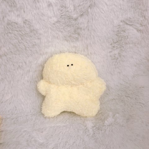 きいろいんぼちゃんのぬいぐるみ