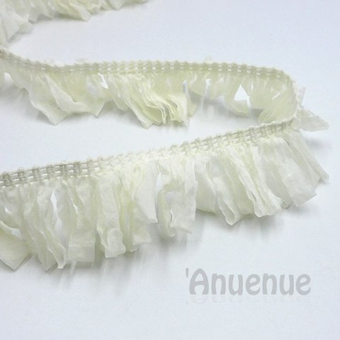 フレンチタフタループフリンジリボン（Ivory White/ アイボリーホワイト）×45cm