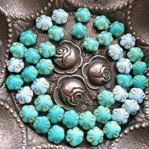 vintage【2色ペア4コセット】#czech beads#チェコビーズ　flower12㍉ turquoise ＊ultra light blue/ bronze