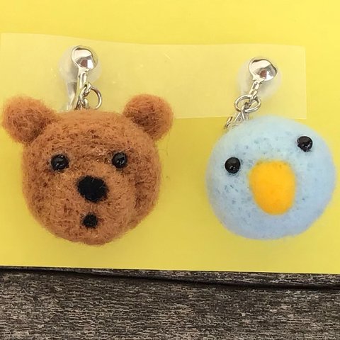 クマと小鳥のイヤリングはベリーキュート