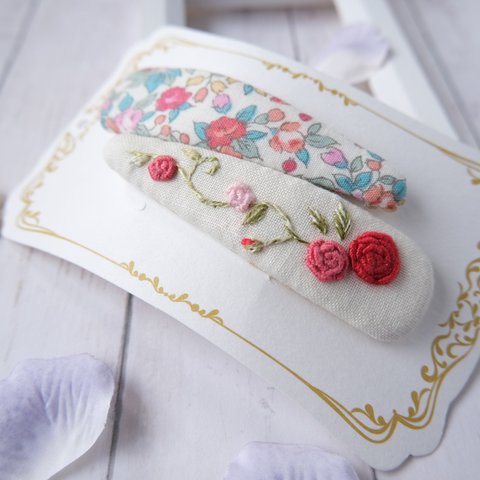 薔薇刺繍と花柄のぱっちんピンSet(レッドA)