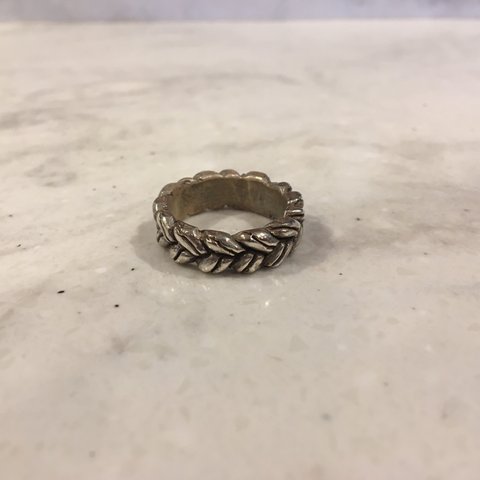 chained ring