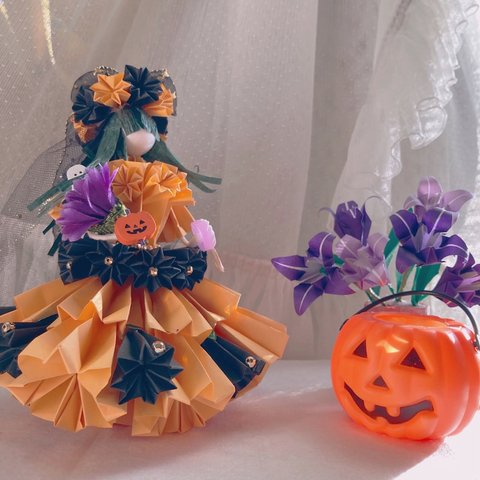 【送料無料あり】ハロウィンな🎃ペーパフラワードール _カボチャカラー