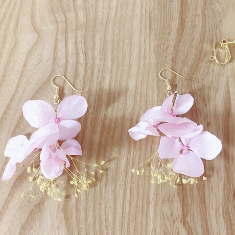 紫陽花のブーケピアス　イヤリング　ピンク