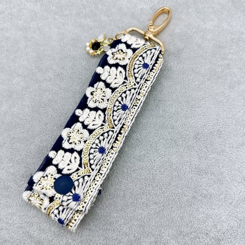 インド刺繍リボンのなんでもホルダー　ロング