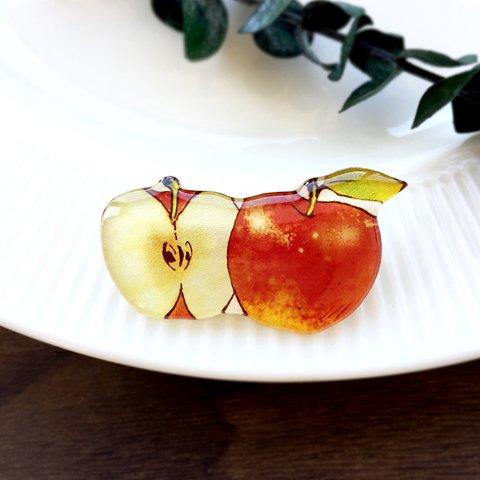 Apple brooch｜赤りんごのブローチ〔秋のフルーツ〕