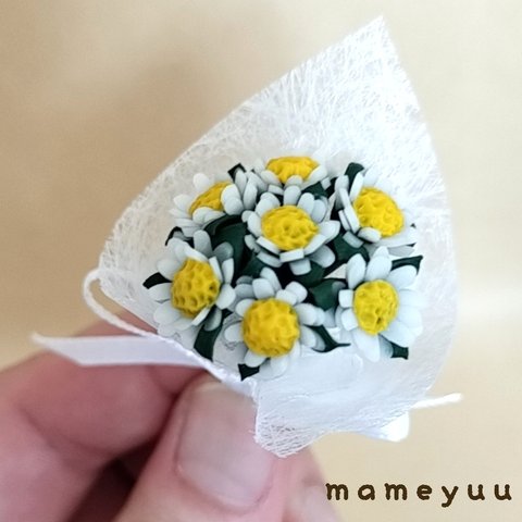 ミニチュアお花の花束(白)
