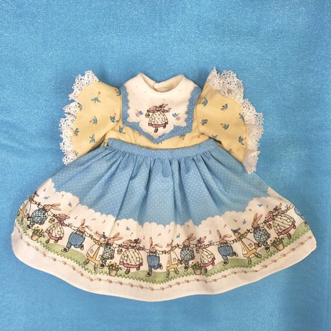 USAコットン　パネル生地　BUNNY HOP DAISY DRESS PANEL