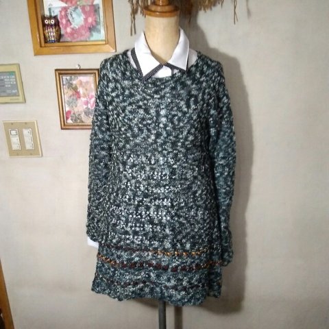 混ざり毛糸のチュニック丈セーター