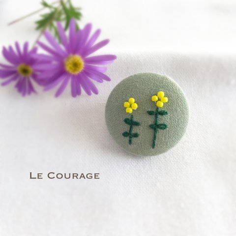 【mini】小花の刺繍ブローチ(ビーズ黄)