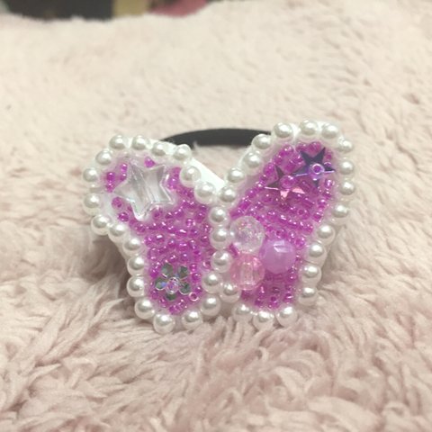 キラキラビーズの蝶々ヘアゴム 紫
